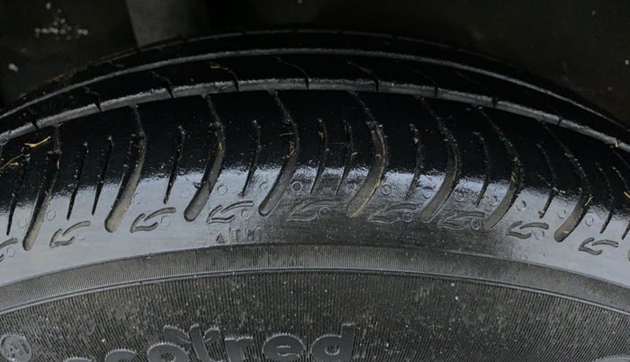 2019 Maruti S PRESSO VXI, Petrol, Manual, 32,259 km, Right Rear Tyre Tread