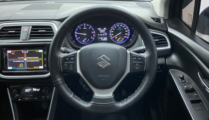 2018 Maruti S Cross ALPHA SHVS, Diesel, Manual, 58,564 km, Steering Wheel Close Up