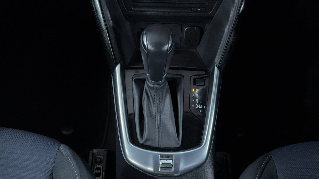 2016 Mazda Mazda2 Maxx, Automatic, 55855 km, Gear Lever 