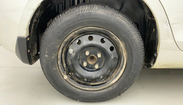 2014 Maruti Swift Dzire VXI, Petrol, Manual, 37,887 km, Right Rear Wheel
