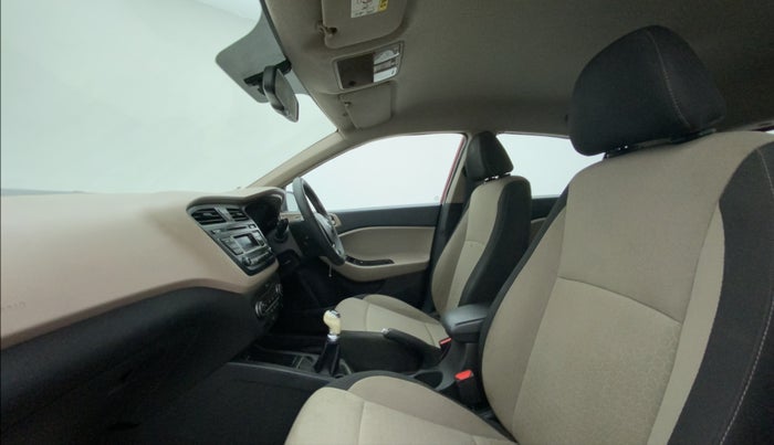 2014 Hyundai Elite i20 ASTA 1.2, CNG, Manual, 1,07,819 km, Right Side Front Door Cabin