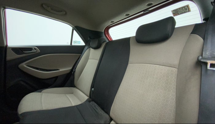 2014 Hyundai Elite i20 ASTA 1.2, CNG, Manual, 1,07,819 km, Right Side Rear Door Cabin