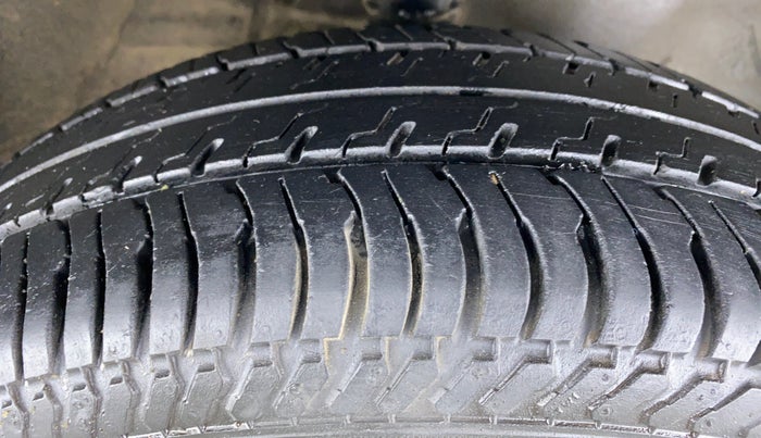 2019 Maruti Alto K10 VXI P, Petrol, Manual, 13,354 km, Right Front Tyre Tread