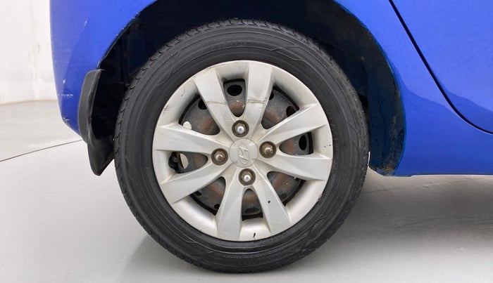 2013 Hyundai Eon MAGNA +, Petrol, Manual, 91,731 km, Right Rear Wheel
