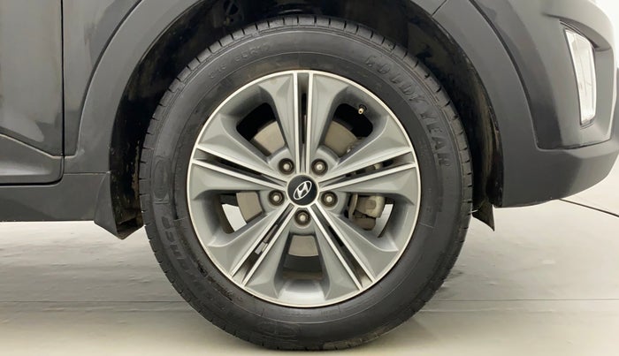 2017 Hyundai Creta SX PLUS AT 1.6 PETROL, Petrol, Automatic, 71,174 km, Right Front Wheel