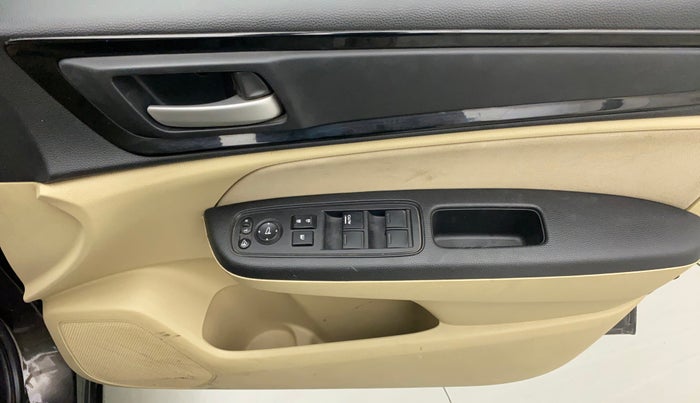 2018 Honda Amaze 1.2L I-VTEC V, Petrol, Manual, 66,930 km, Driver Side Door Panels Control