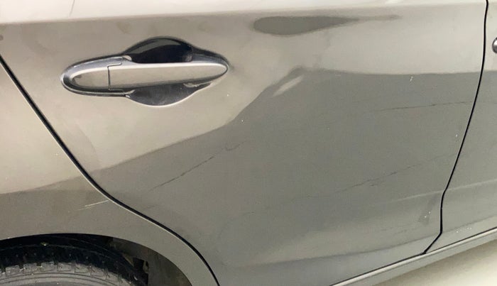 2018 Honda Amaze 1.2L I-VTEC V, Petrol, Manual, 66,930 km, Right rear door - Slightly dented