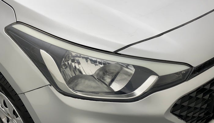 2018 Hyundai Elite i20 MAGNA EXECUTIVE CVT, Petrol, Automatic, 65,118 km, Right headlight - Minor scratches