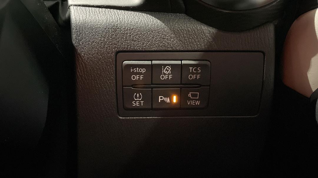 2019 Mazda CX-3 Akari Le (FWD), Automatic, 49884 km, Utility Switches/Buttons