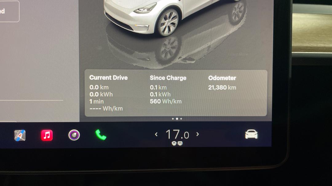2024 Tesla Model Y Rear-wheel Drive, Automatic, 21380 km, Odometer View