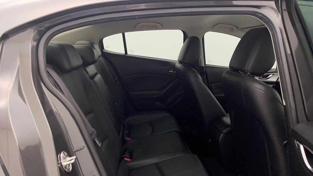 2017 Mazda 3 Touring, Automatic, 140202 km, Right Side Rear Door Cabin View