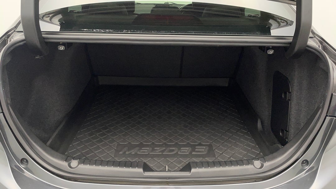 2017 Mazda 3 Touring, Automatic, 140202 km, Boot Inside View