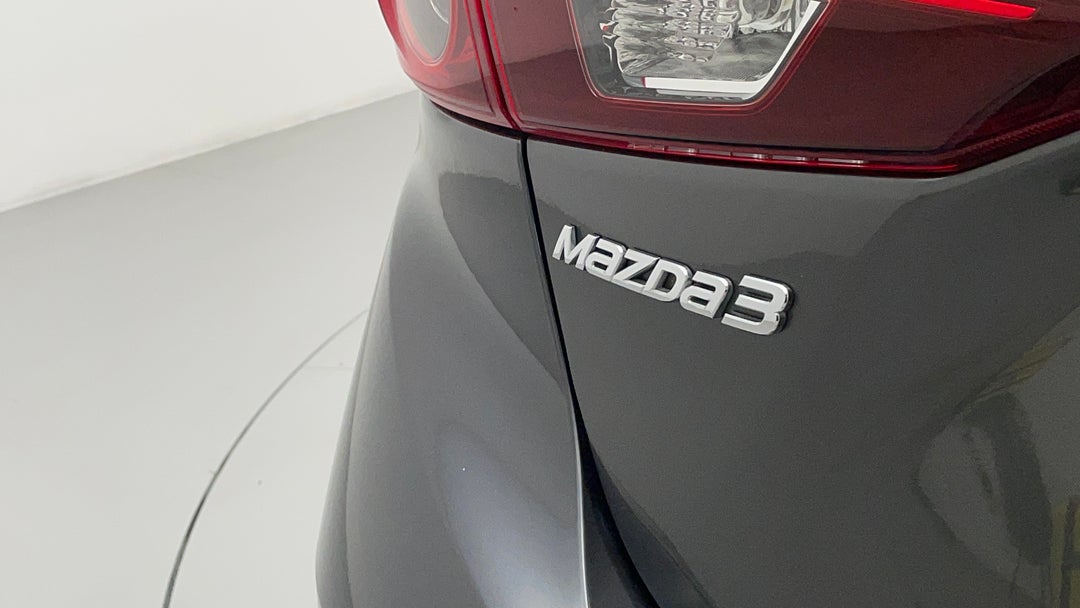 2017 Mazda 3 Touring, Automatic, 140202 km, Badge (Boot Left Side)