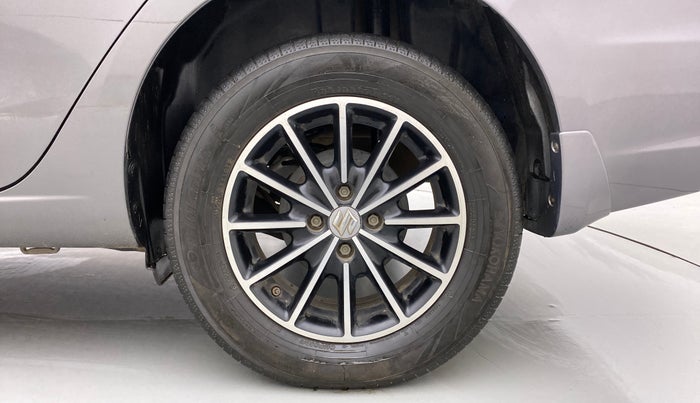 2017 Maruti Ciaz DELTA DIESEL 1.3, Diesel, Manual, 54,766 km, Left Rear Wheel