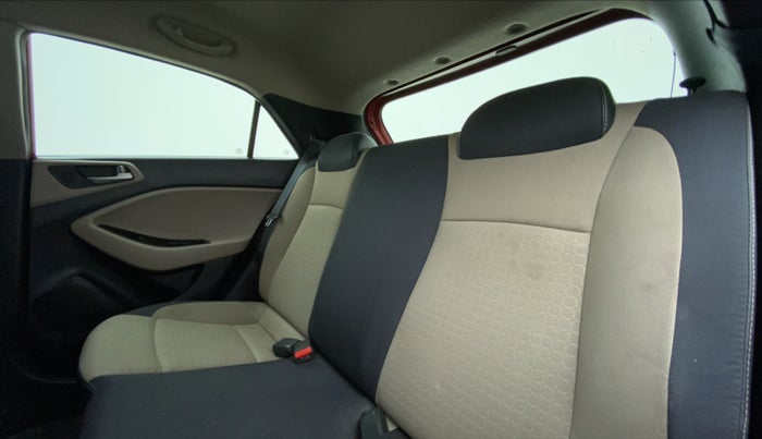 2015 Hyundai Elite i20 MAGNA 1.2, Petrol, Manual, 49,084 km, Right Side Rear Door Cabin