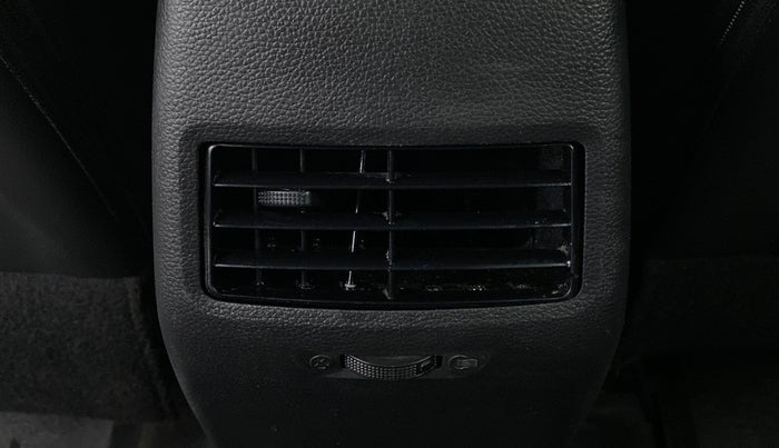 2015 Hyundai Elite i20 MAGNA 1.2, Petrol, Manual, 49,084 km, Rear AC Vents