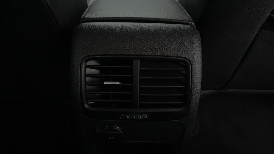 Rear A/C Vent