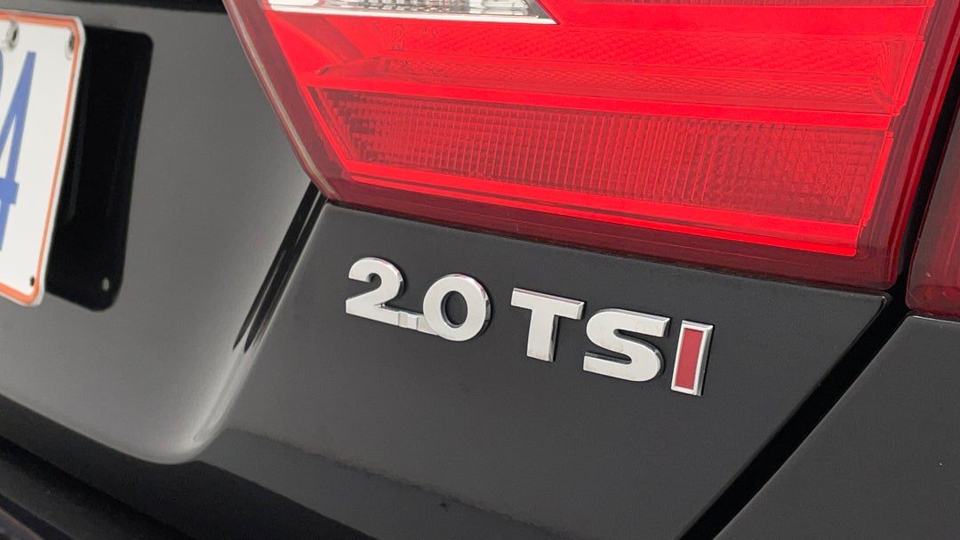 Badge (Boot Right Side)