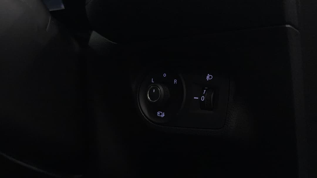 2023 MG Mg5 Essence, Automatic, 45889 km, Utility Switches/Buttons