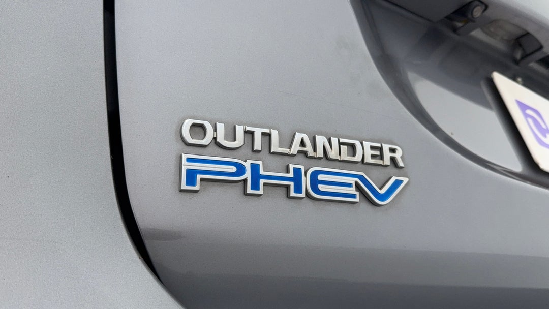 2014 Mitsubishi Outlander Phev, Automatic, 127543 km, Badge (Boot Left Side)