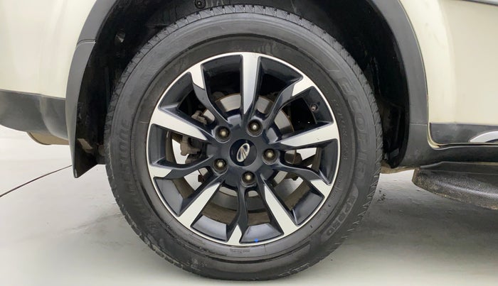 2019 Mahindra XUV500 W11, Diesel, Manual, 64,672 km, Right Rear Wheel