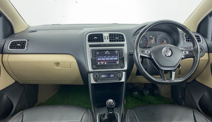 2017 Volkswagen Ameo HIGHLINE 1.2, Petrol, Manual, 41,726 km, Dashboard