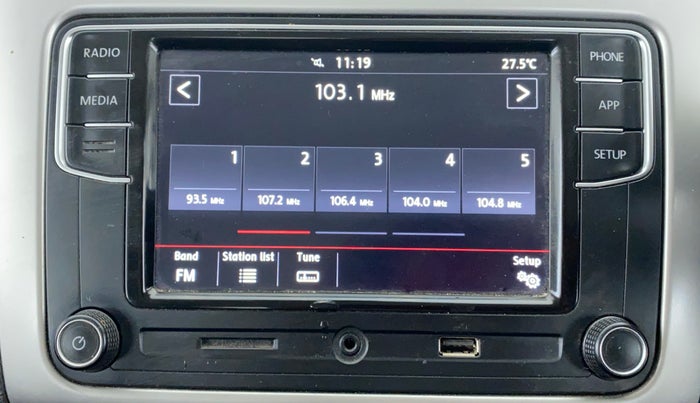 2017 Volkswagen Ameo HIGHLINE 1.2, Petrol, Manual, 41,726 km, Infotainment System