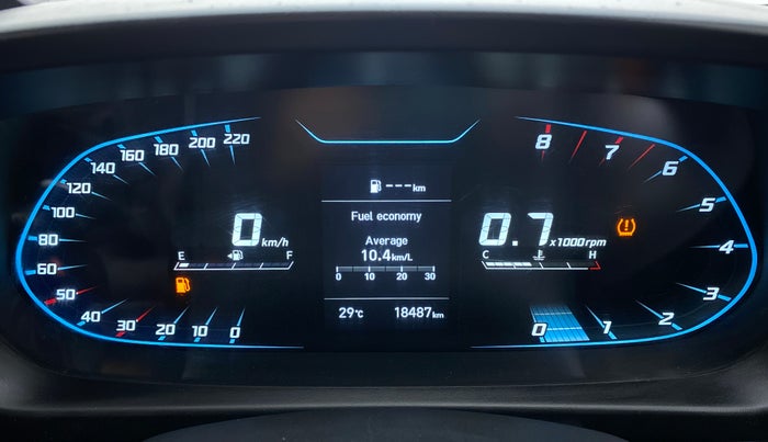 2021 Hyundai NEW I20 ASTA 1.2 MT, Petrol, Manual, 18,526 km, Odometer Image