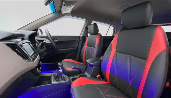 2016 Hyundai Creta 1.6 SX PLUS VTVT, Petrol, Manual, 40,660 km, Right Side Front Door Cabin