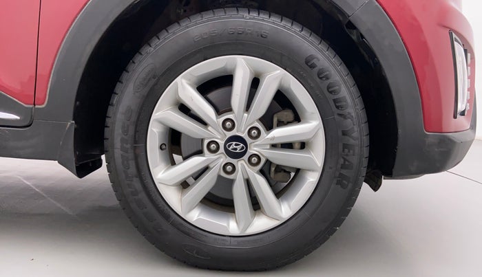 2016 Hyundai Creta 1.6 SX PLUS VTVT, Petrol, Manual, 40,660 km, Right Front Wheel