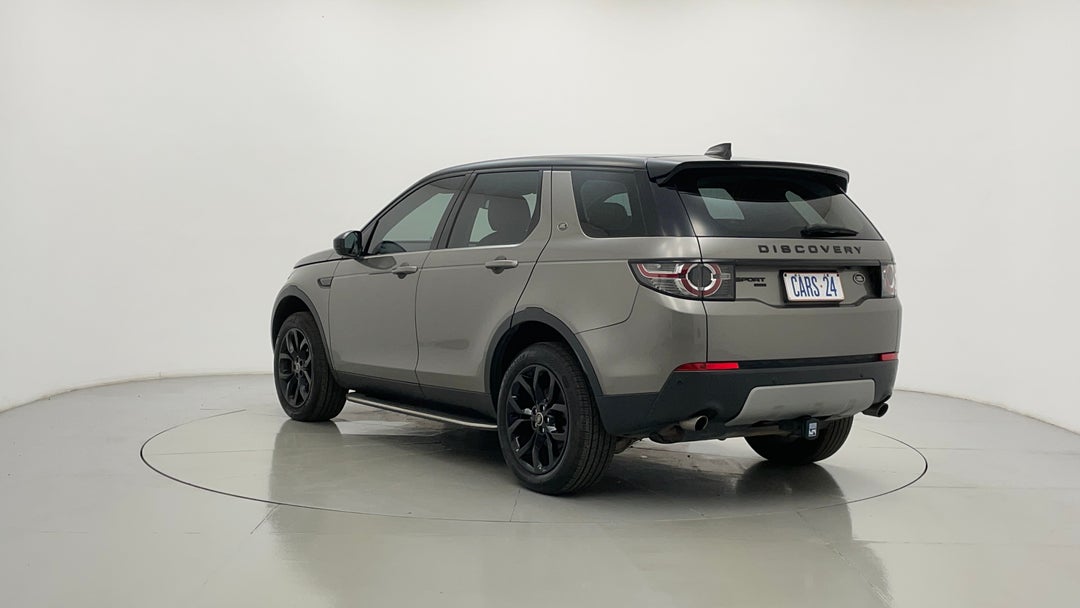 Left Back Diagonal (45- Degree) View