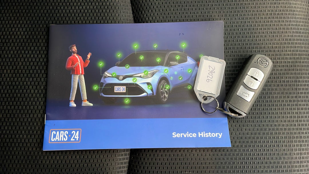 2016 Mazda Mazda2 Maxx, Manual, 121607 km, Key Close-up