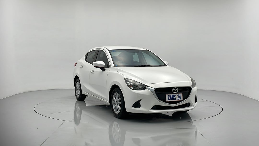 2016 Mazda Mazda2 Maxx, Manual, 121607 km, Right Front Diagonal (45- Degree) View