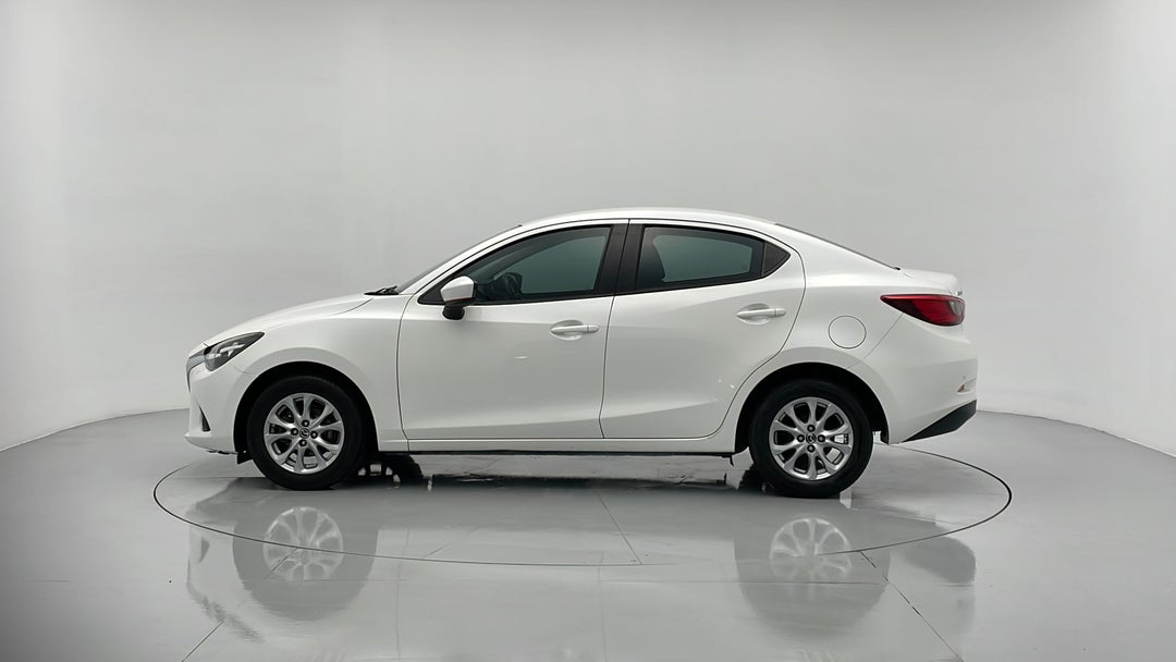 2016 Mazda Mazda2 Maxx, Manual, 121607 km, Left Side View