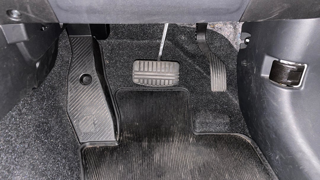 Pedals and Footmat