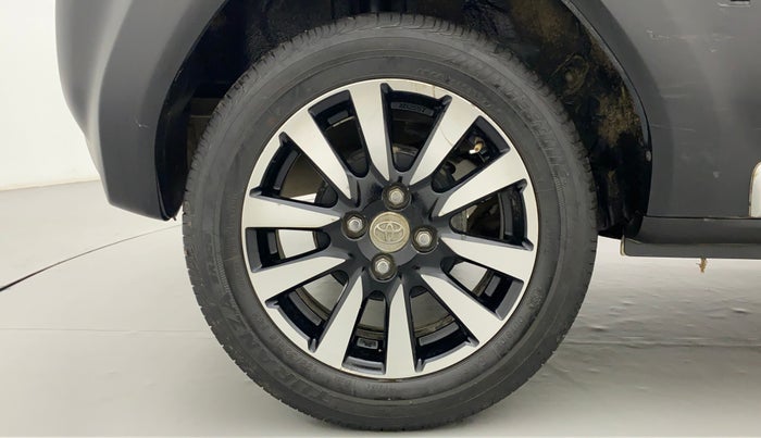 2015 Toyota Etios G, Petrol, Manual, 63,852 km, Right Rear Wheel