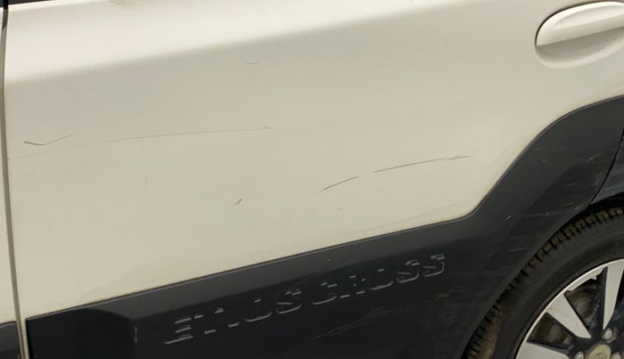 2015 Toyota Etios G, Petrol, Manual, 63,852 km, Rear left door - Minor scratches