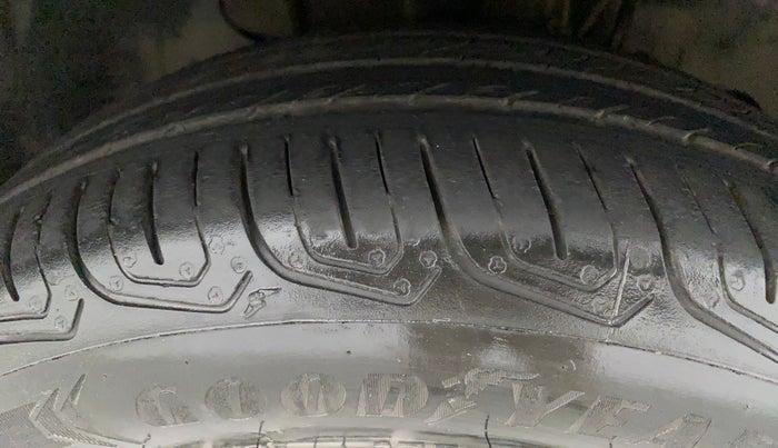 2021 Tata TIGOR XE PETROL, Petrol, Manual, 20,130 km, Right Front Tyre Tread