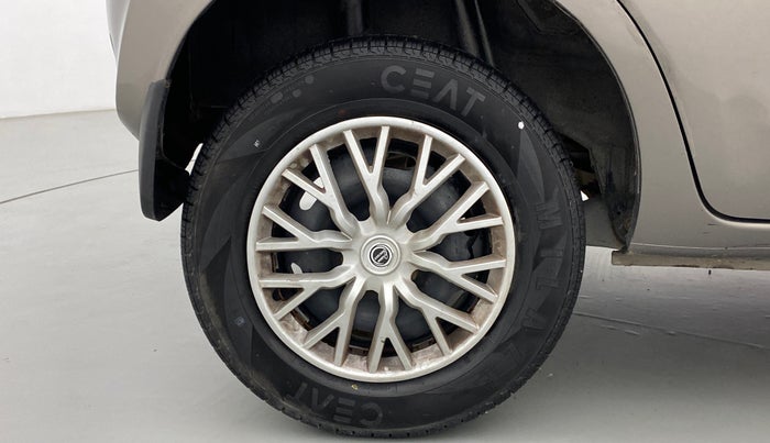 2016 Datsun Redi Go T (O), Petrol, Manual, 47,530 km, Right Rear Wheel