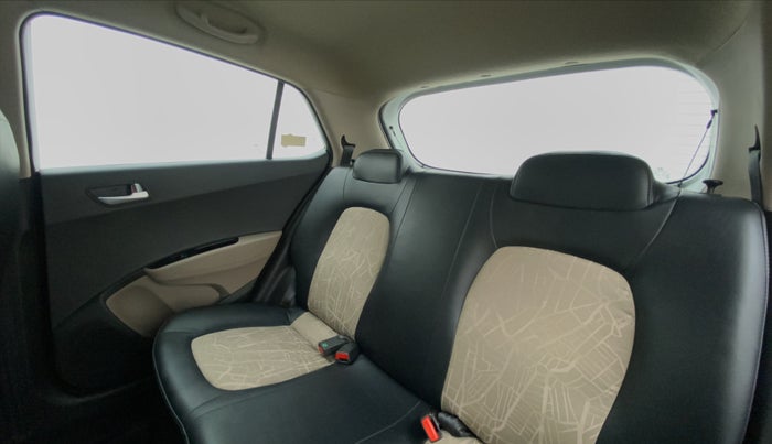 2018 Hyundai Grand i10 SPORTZ 1.2 KAPPA VTVT, Petrol, Manual, 23,331 km, Right Side Rear Door Cabin