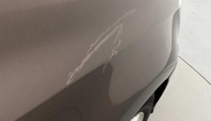 2017 Volkswagen Ameo HIGHLINE DSG 1.5 DIESEL , Diesel, Automatic, 1,17,254 km, Right fender - Minor scratches