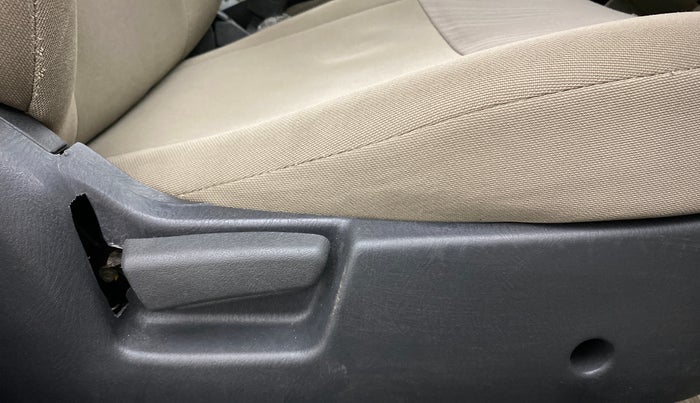 2019 Maruti Alto K10 VXI P, Petrol, Manual, 29,855 km, Driver Side Adjustment Panel