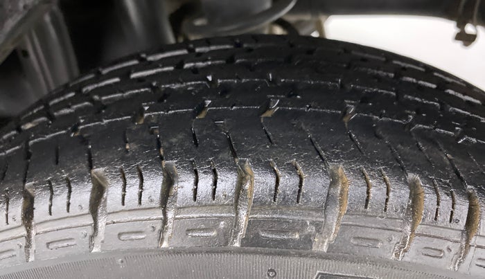 2019 Maruti Alto K10 VXI P, Petrol, Manual, 29,855 km, Left Rear Tyre Tread