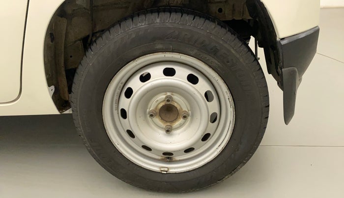 2019 Mahindra Kuv100 K2 TRIP CNG, CNG, Manual, 99,768 km, Left Rear Wheel
