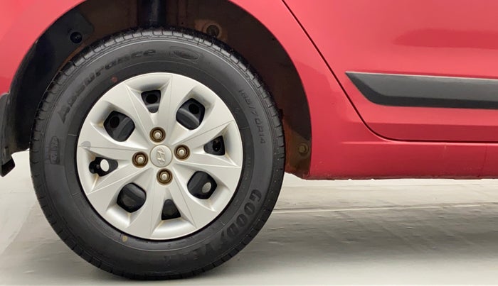 2017 Hyundai Elite i20 SPORTZ 1.2, Petrol, Manual, 16,719 km, Right Rear Wheel