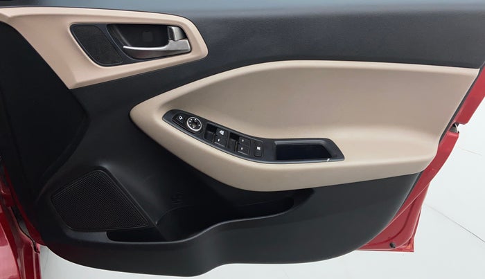 2017 Hyundai Elite i20 SPORTZ 1.2, Petrol, Manual, 16,719 km, Driver Side Door Panels Control