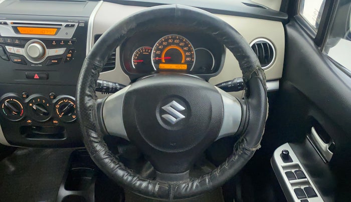 2013 Maruti Wagon R 1.0 VXI, Petrol, Manual, 45,300 km, Steering Wheel Close Up