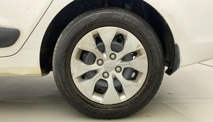 2017 Hyundai Xcent E+, CNG, Manual, 61,291 km, Left Rear Wheel