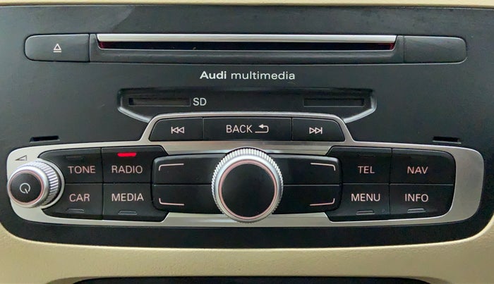2017 Audi Q3 30 TFSI Premium, Petrol, Automatic, 25,024 km, Infotainment System
