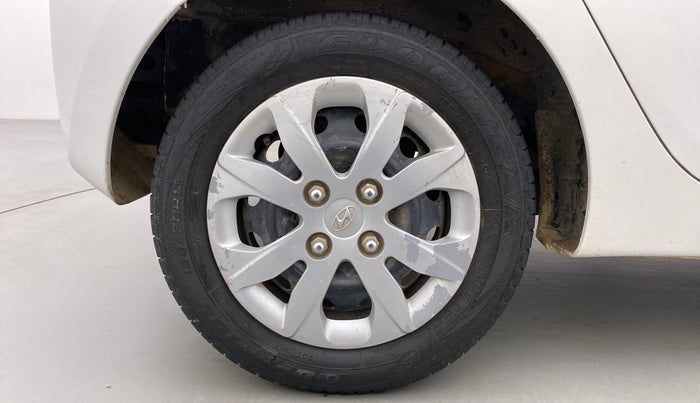2016 Hyundai Eon MAGNA +, Petrol, Manual, 51,975 km, Right Rear Wheel